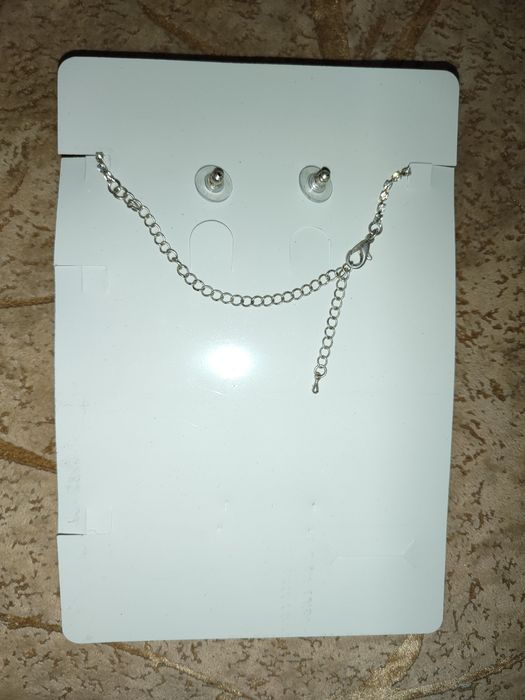 Колье с серьгами для выпускного вечера