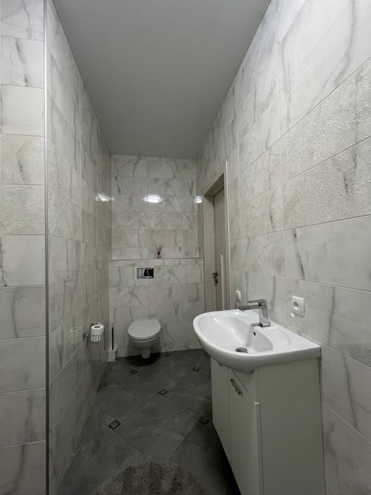 БЕЗ КОМІСІЇ. Продаж будинку з ремонтос тв меблями