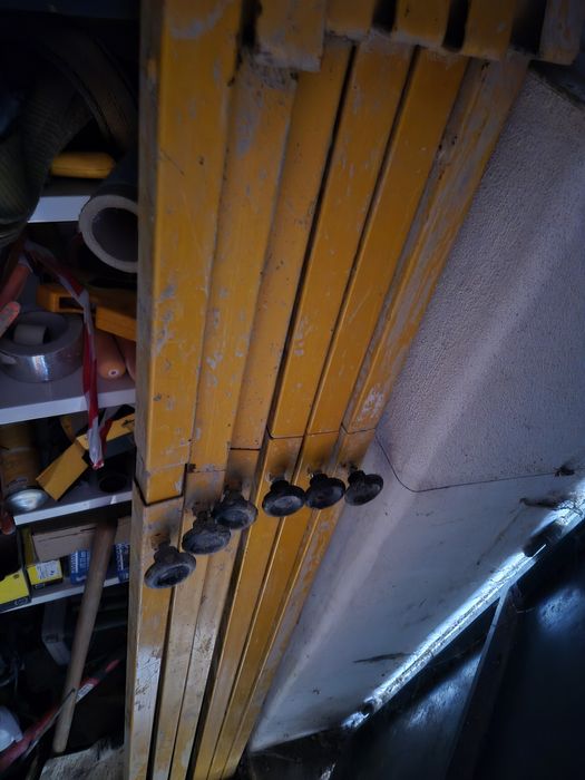 Aprumadores de tijolos