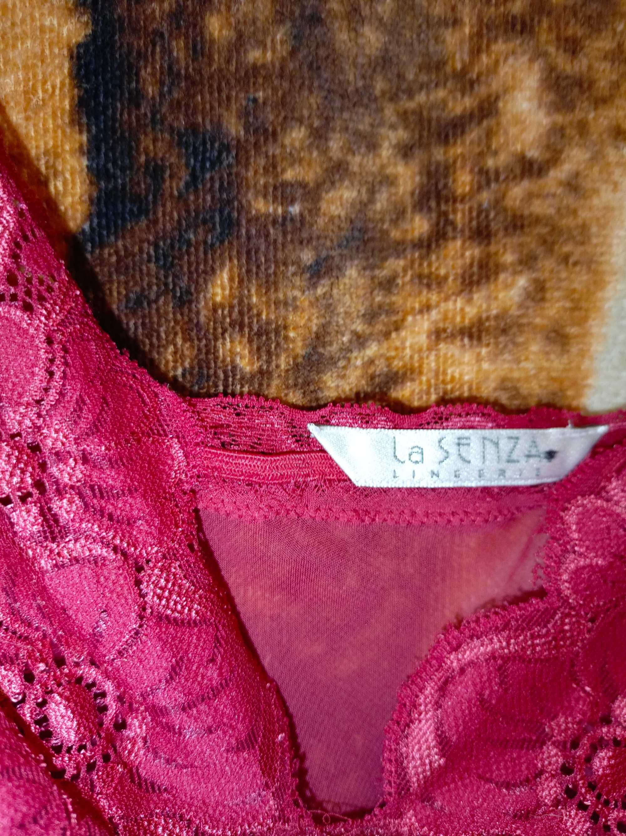 La Senza: czerwona koszulka damska 36