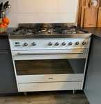 Kuchnia gazowa SMEG,  6 palnikowa, 90cm, duży piekarnik, retro, biała