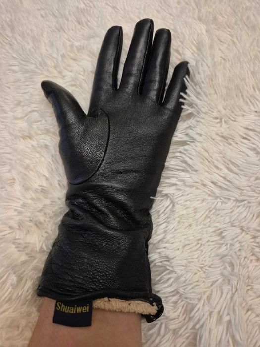 Рукавички шкіряні подовжені/зима/ р.8(м) чорні-сатин