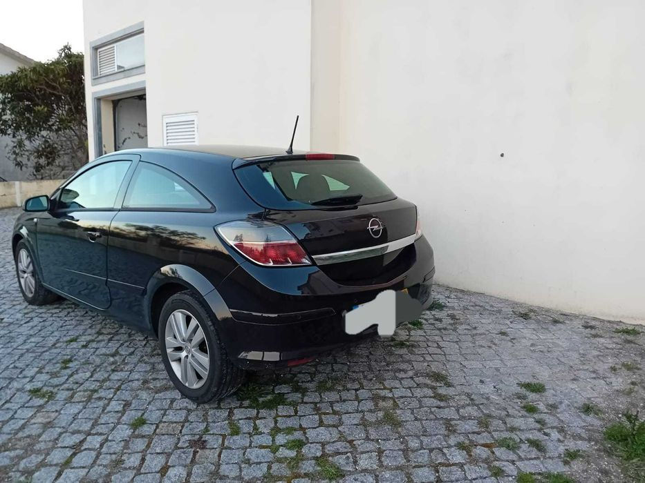 Opel Astra H GTC 1.3 CDTI