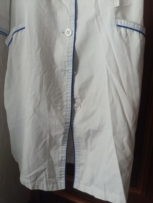 Халат медичний жіночий