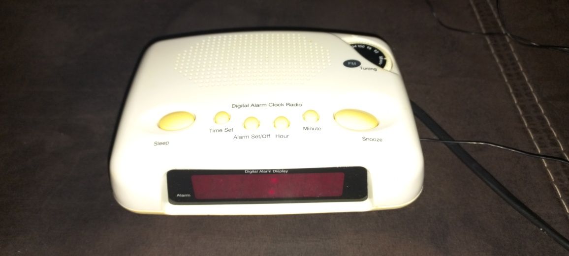 Radio Digital CLock Alarm