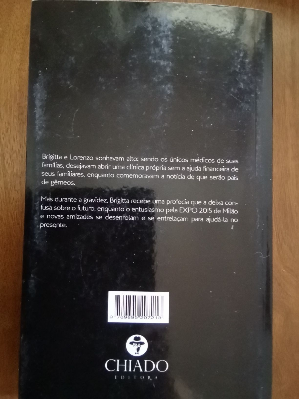 Milão moda / Cecília Machado. - 2017. - 399 p.