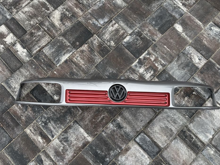 Passat B3 Накладна Kamei на лижу (Grill)