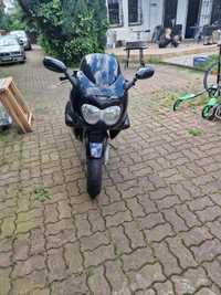 Motocykl Suzuki GSF 750