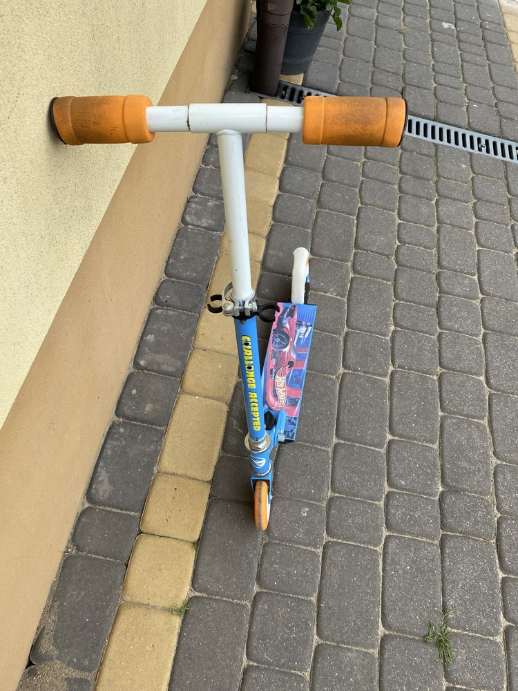 Hulajnoga hot wheels