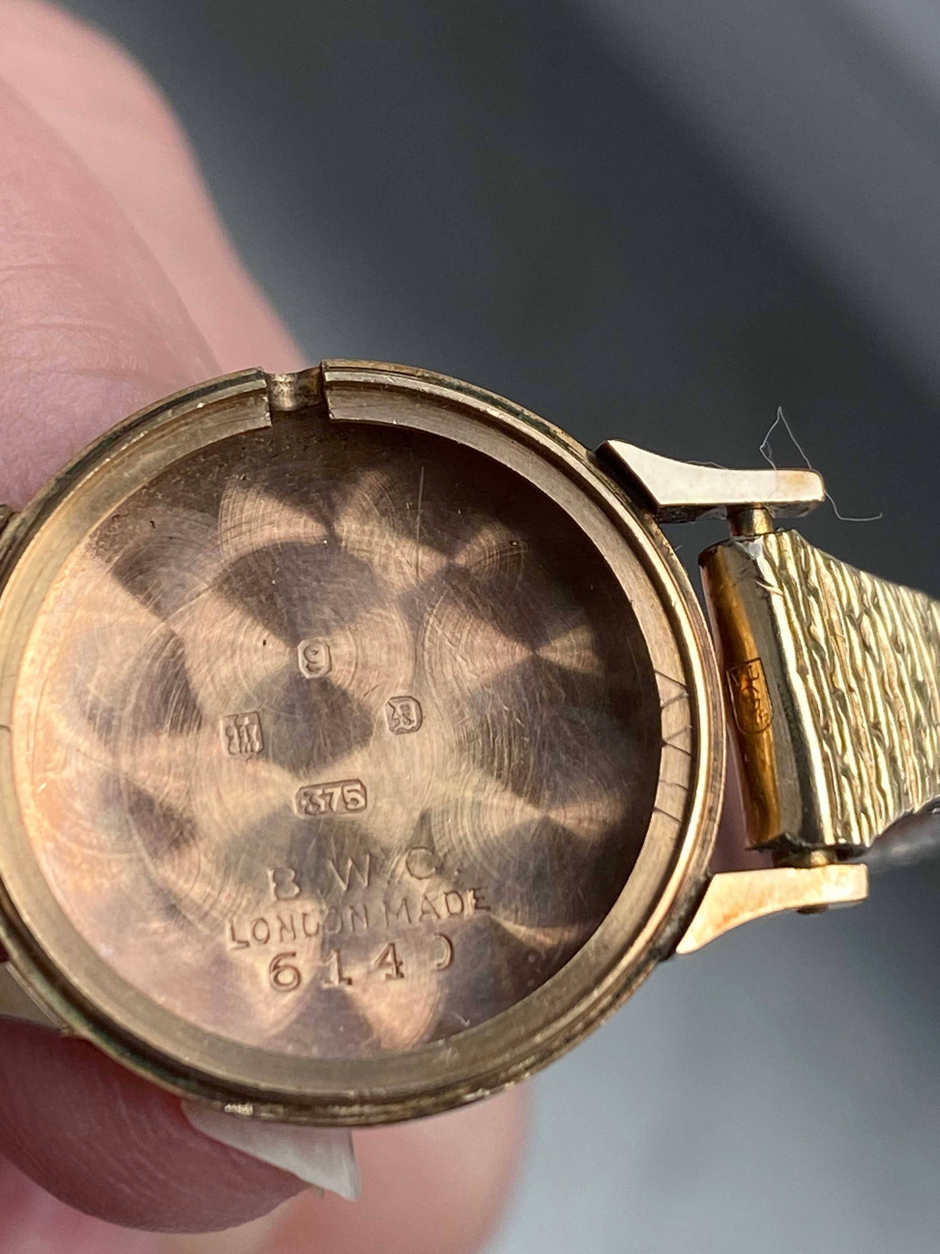 złoty zegarek majex 9k damski