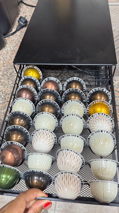 Máquina café Nespresso Vertuo