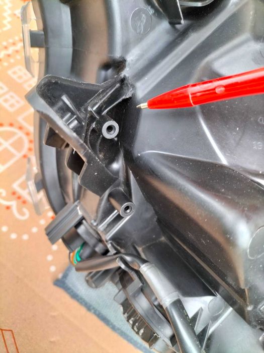 Фара Toyota RAV4 811100R160 USA 2019 2020 2021 2022 Оригінал США