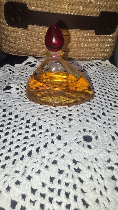 Yves Rocher shafali czerwony korek