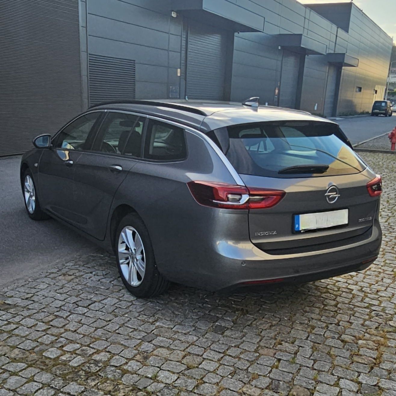 Opel insignia sport tourer 1.6 CDTI ESTADO IRREPREENSÍVEL