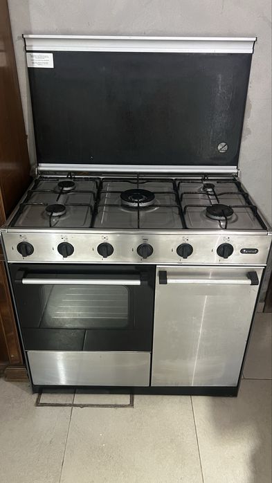 Fogão/Forno usado muito pouco tempo