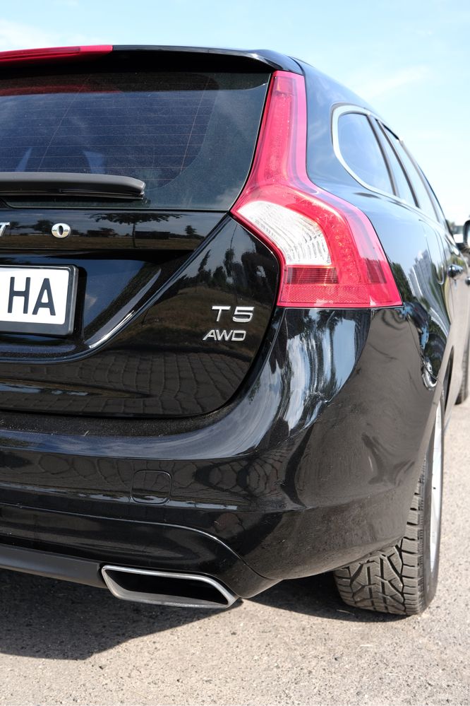 Volvo 2013 V60 T5, 2.5, автомат, повний привід