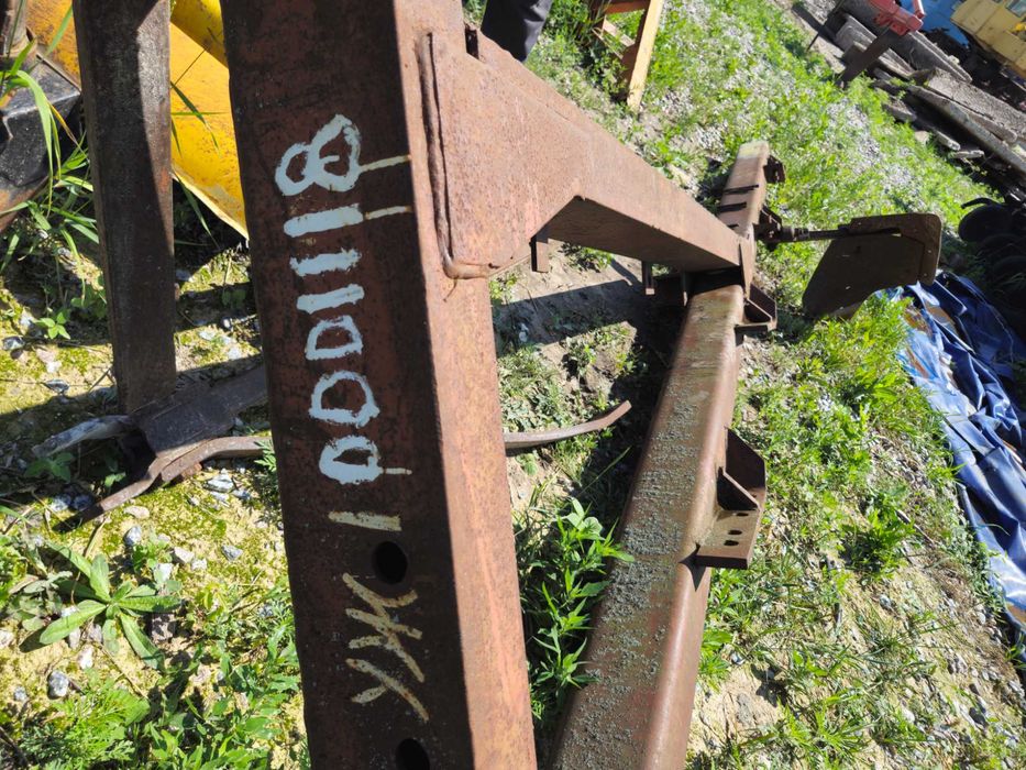 Продам Плуг ПЛН 4-35