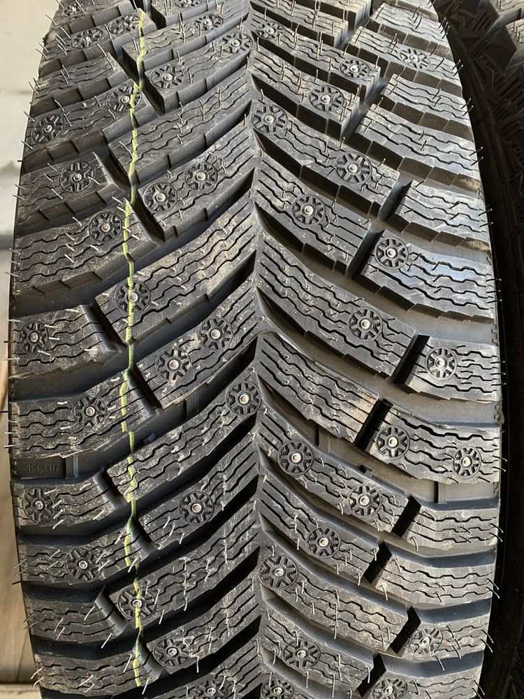 (8шт) нові 235/55R19 Michelin X-Ice North 4 SUV (105T XL) шип зимові