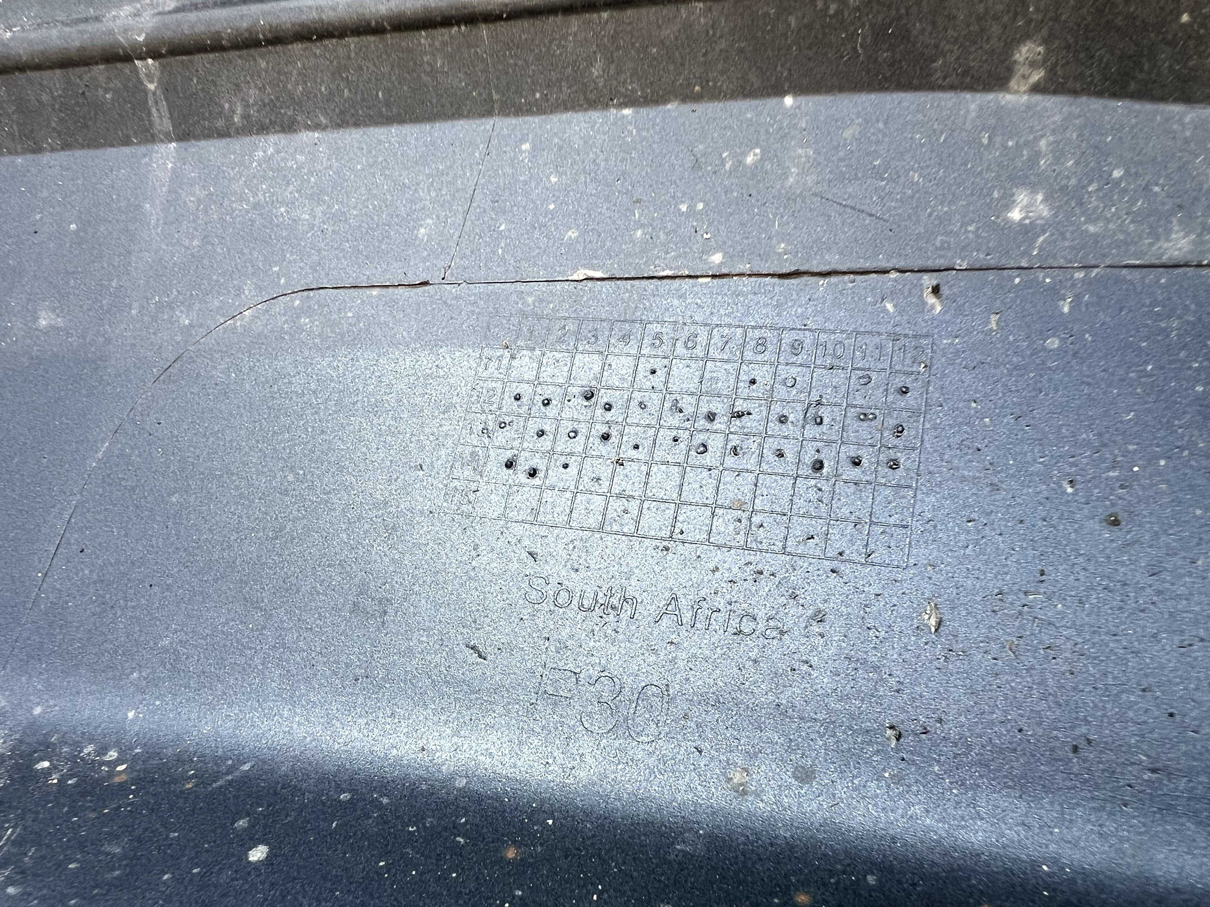 Задній бампер F30, 51127312725
