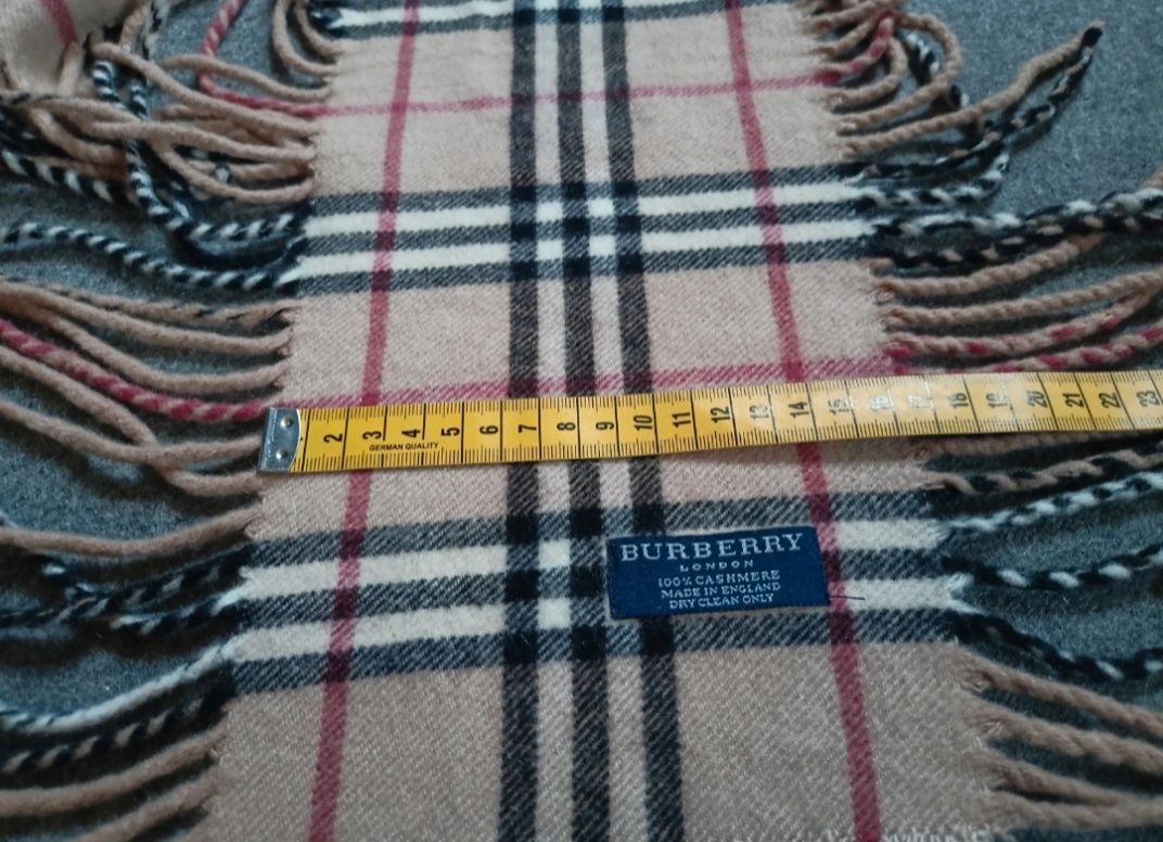 Szalik kaszmir Burberry