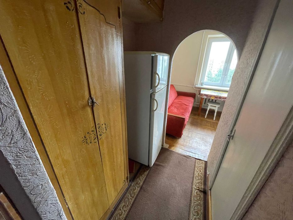 Продам 2 кімнатну квартиру 50 кв.м. м. Новояворівськ!