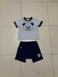 Conjunto blusa manga curta e calções, tamanho 3 meses