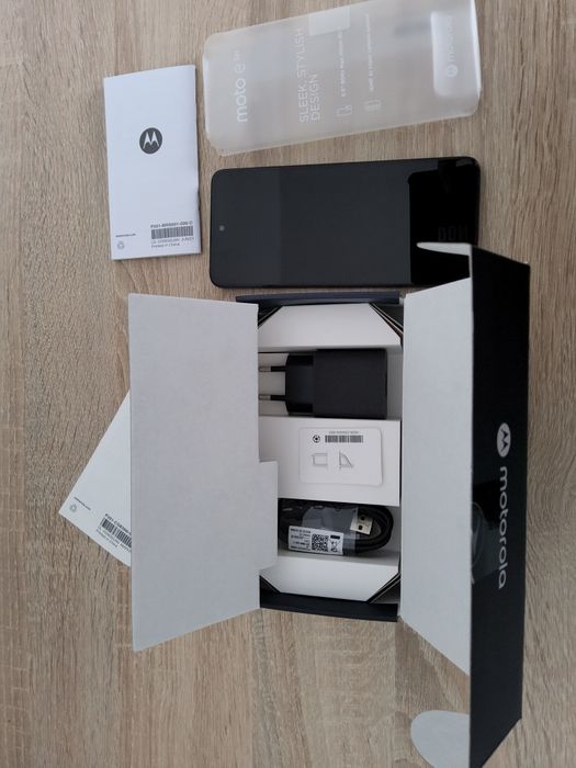 NOWY Smartfon Motorola e32s 3/32 Slate Grey