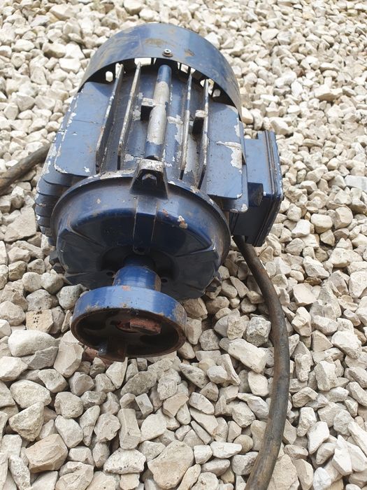 Silnik 1.5 kw sprawny