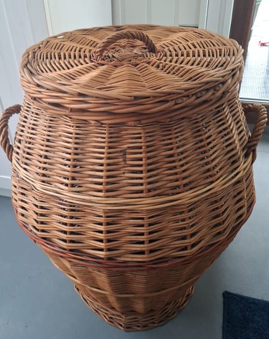 Kosz wiklinowy wysokość 68 cm