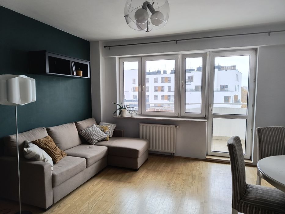 REERWACJA Mieszkanie 2 pokoje przy metrze w topowej lokalizacji