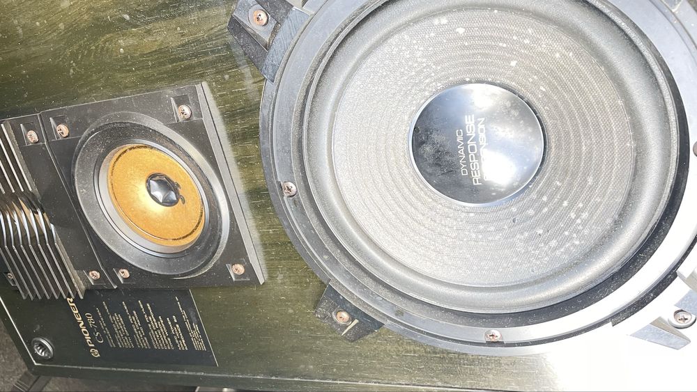 Colunas Pioneer 8ohms