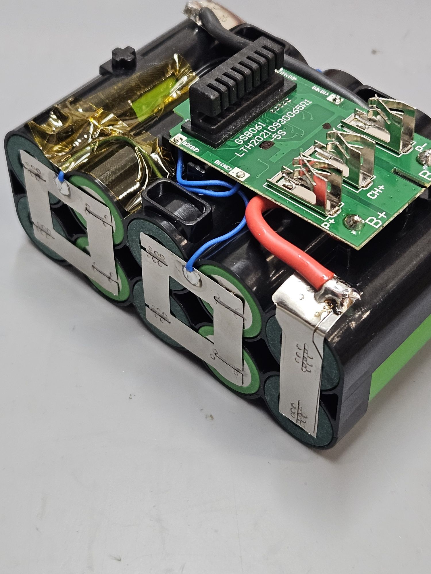 Regeneracja Baterii Elektronarzedzi i Rowerów. ZAPRASZAM!