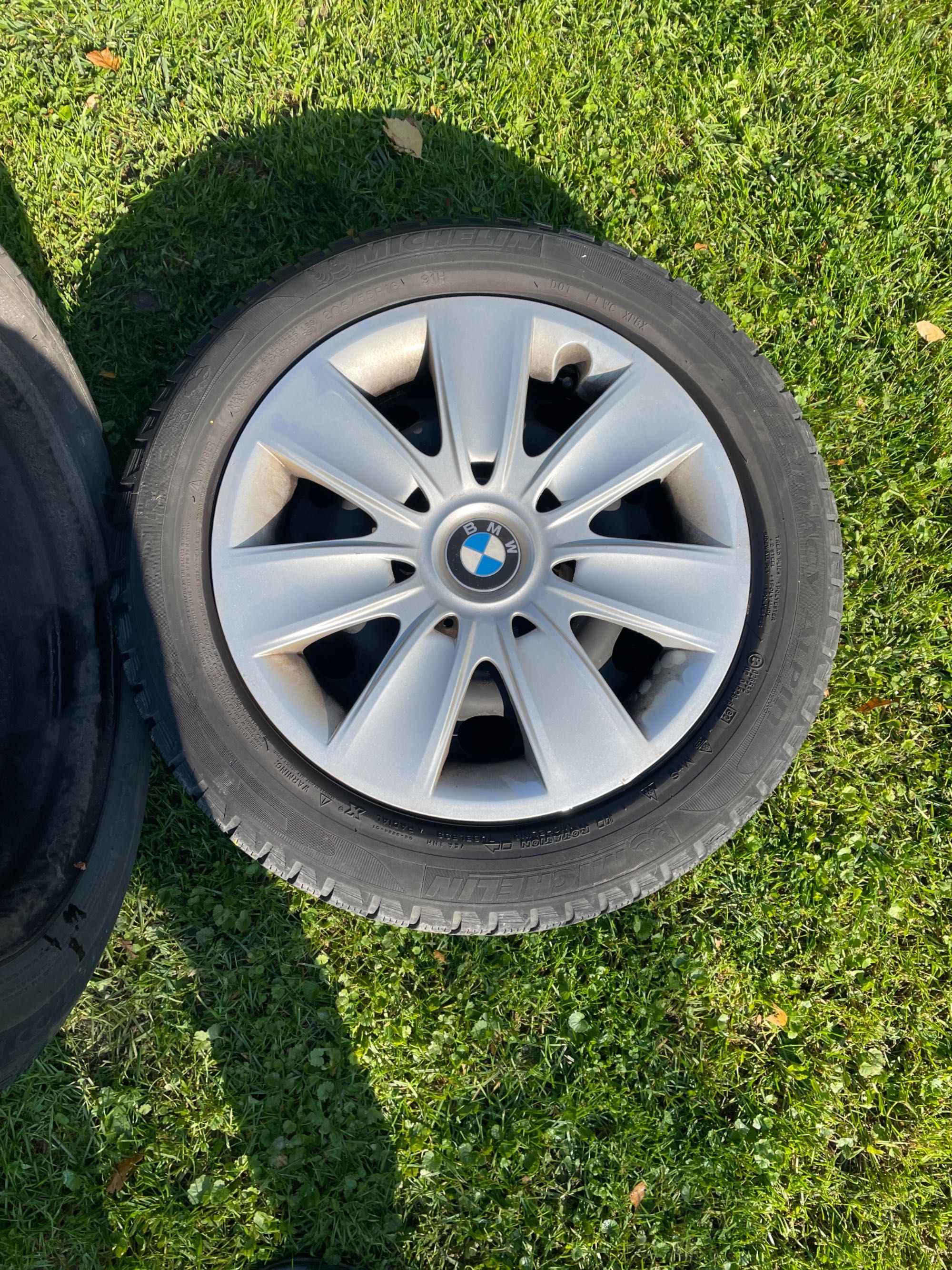 Koła,Opony zimowe z felgami 205/55/r16 BMW