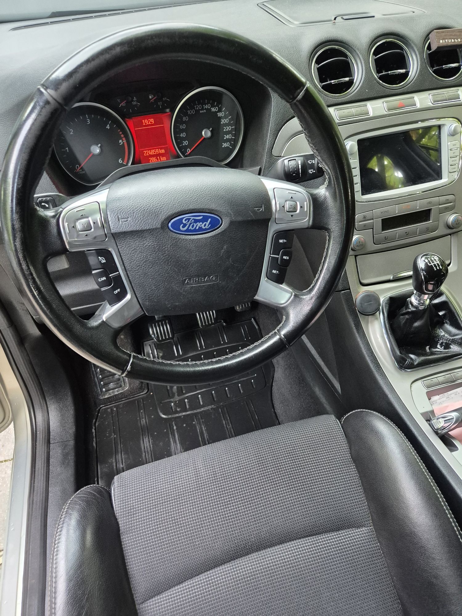 Ford S-Max 2 tdci 140km prywatnie 2009r manual