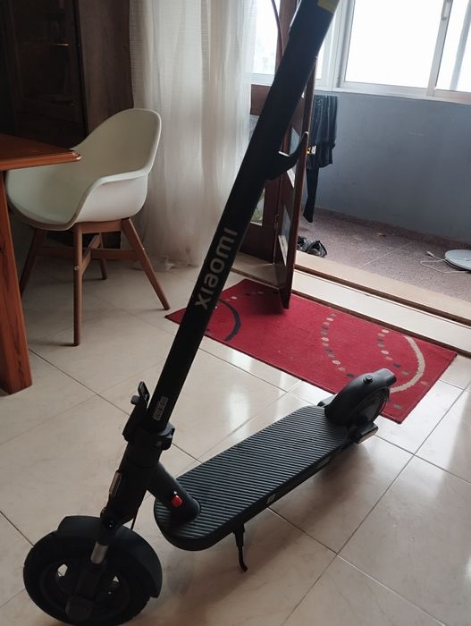 Vendo trotinete xaomi pouco dias de conprado