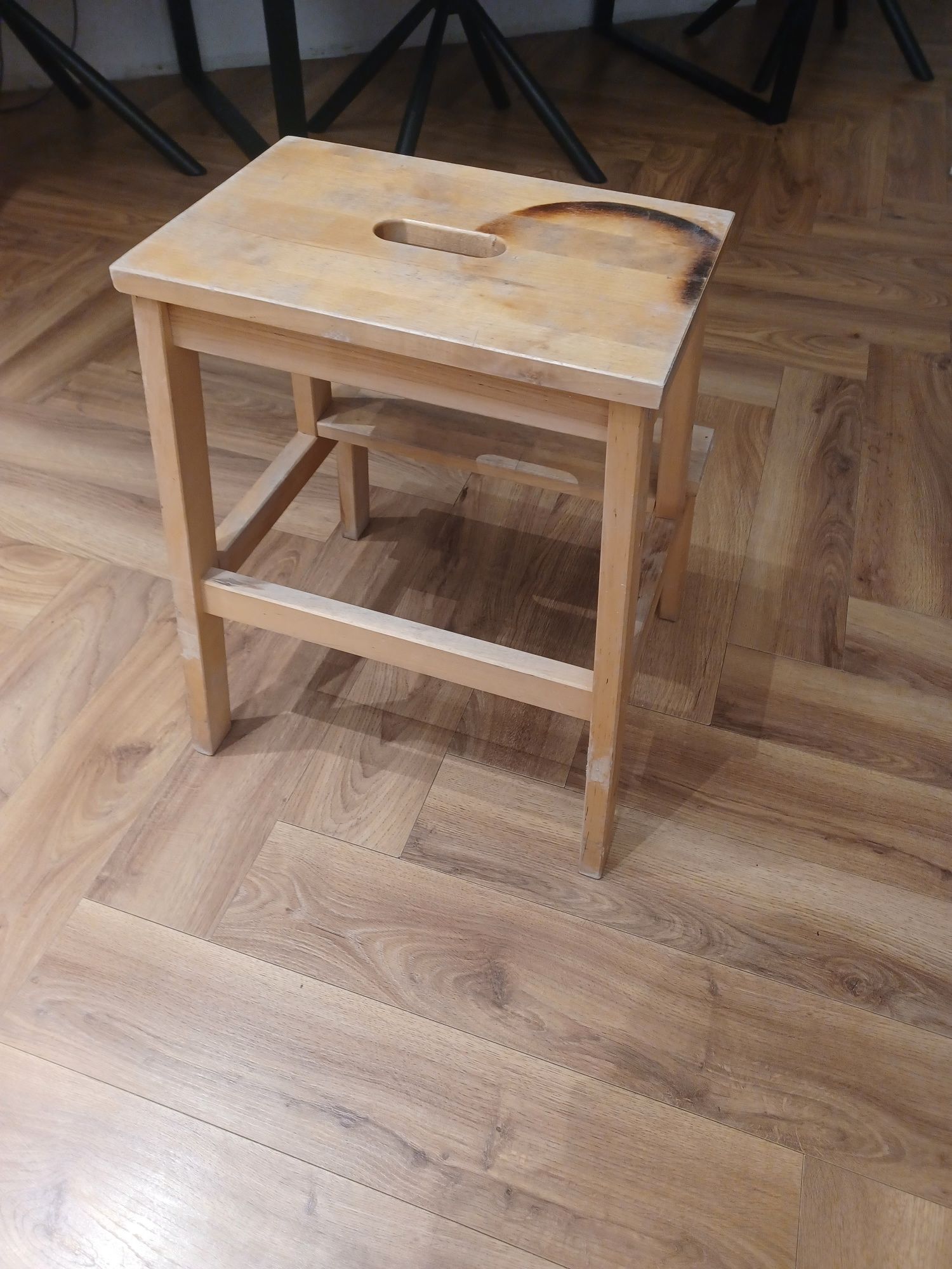 Stołek taboret  drewniany IKEA