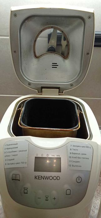 Хлебопечка Kenwood BM 210