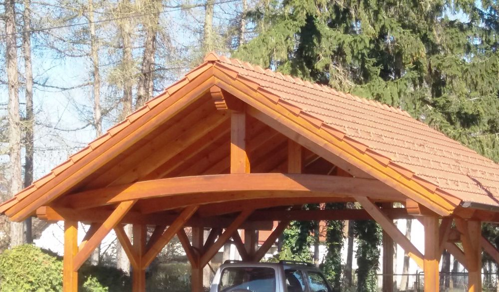 Wiata garażowa, pergola ogrodowa, zadaszenie domku Hol, taras i dom.
