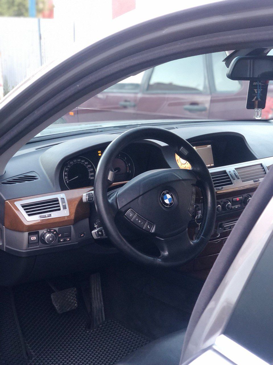 Bmw 740iL e66 2005р