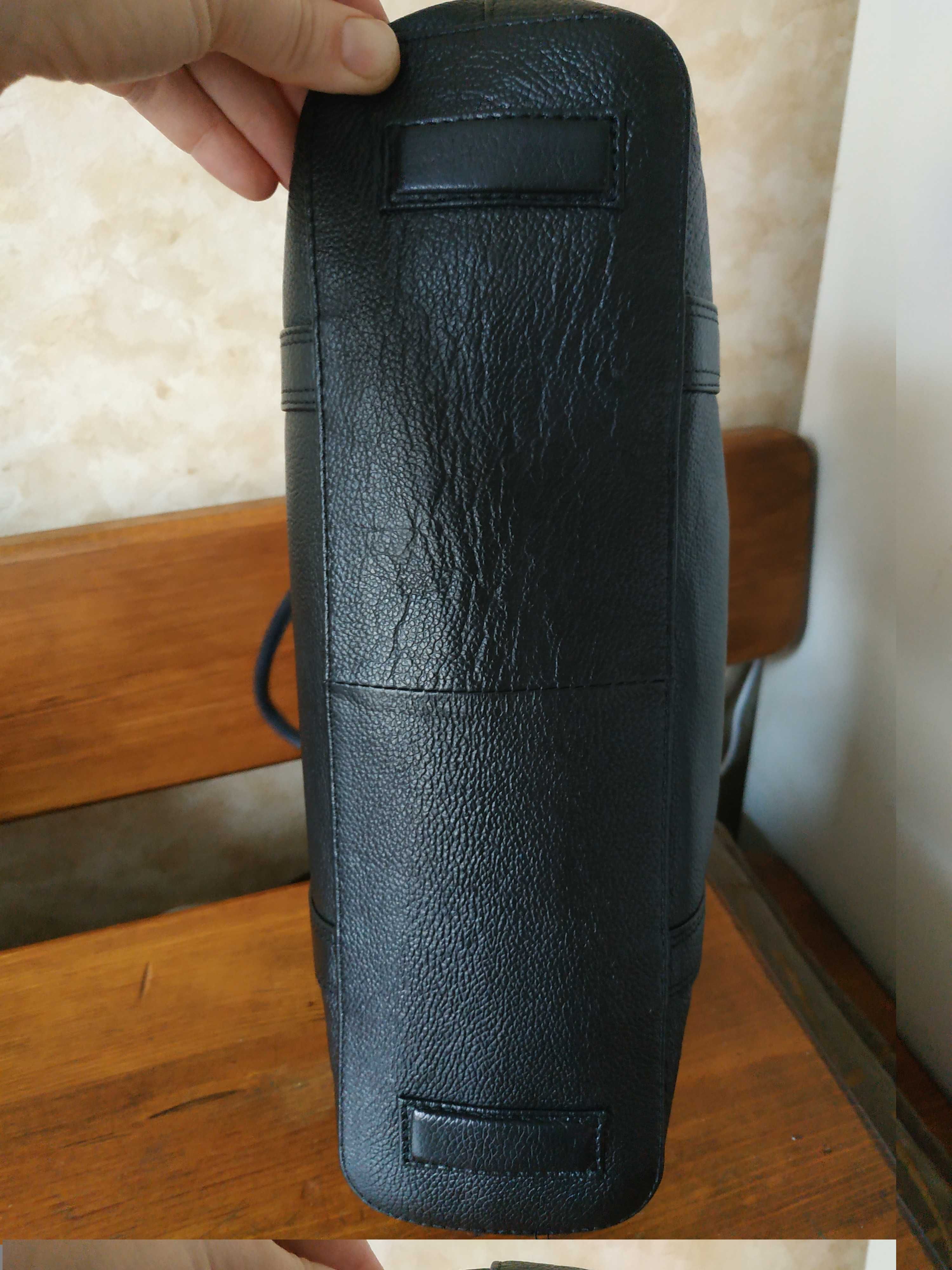 Шикарная класическая женская черная кожаная сумка Ashwood