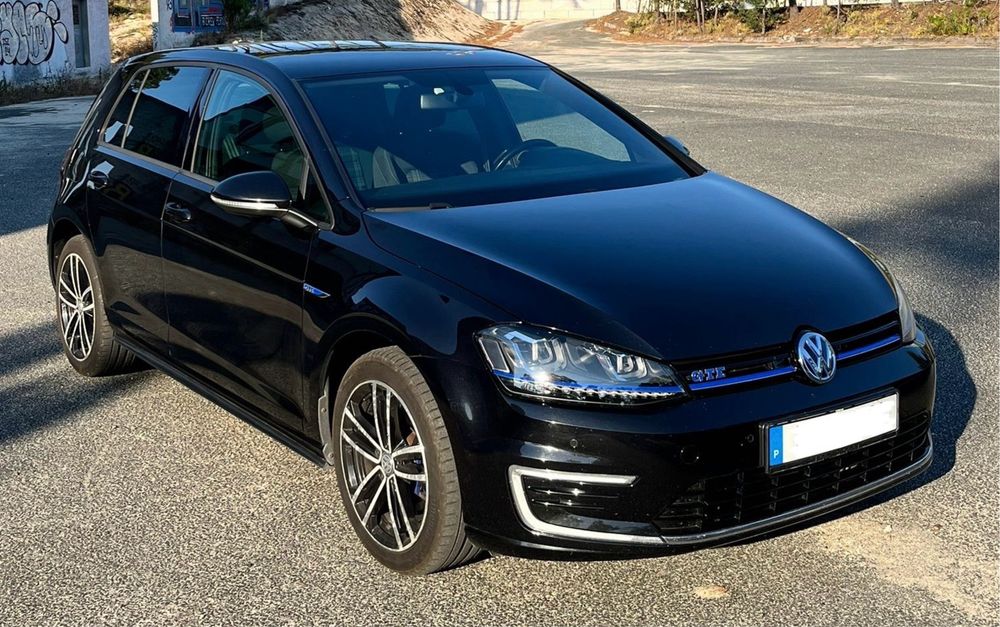 A venda VW golf GTE