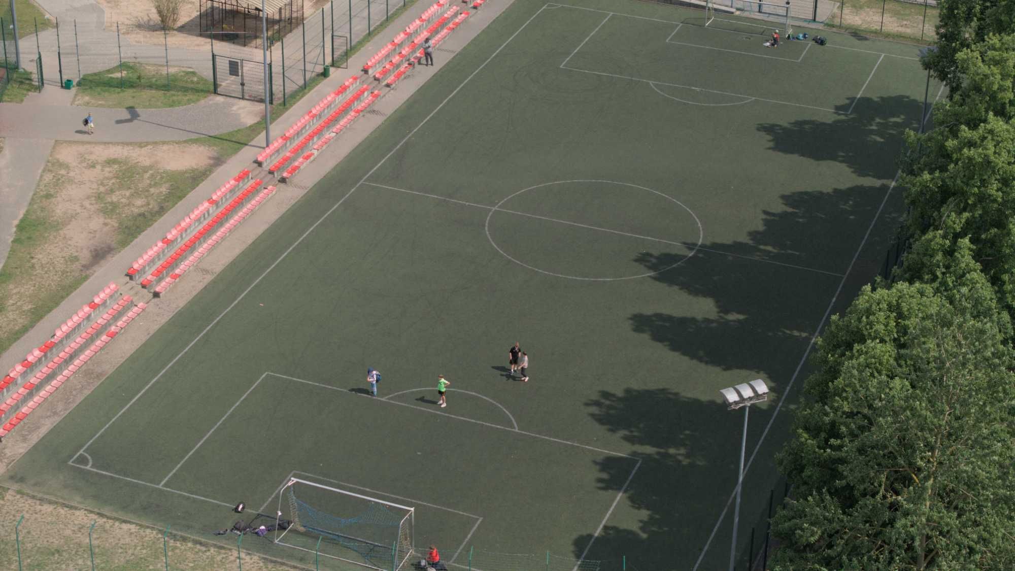 Trawa syntetyczna z dwóch Orlików – 2x1860 m² – Bytów (SP1 i SP2)