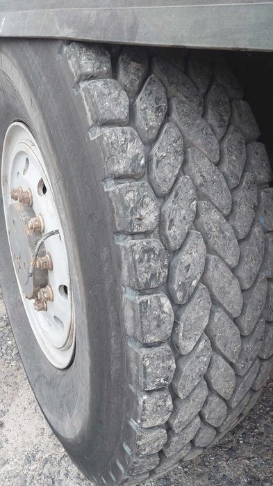 Dźwig, Żuraw samojezdny Liebherr LTM 1025