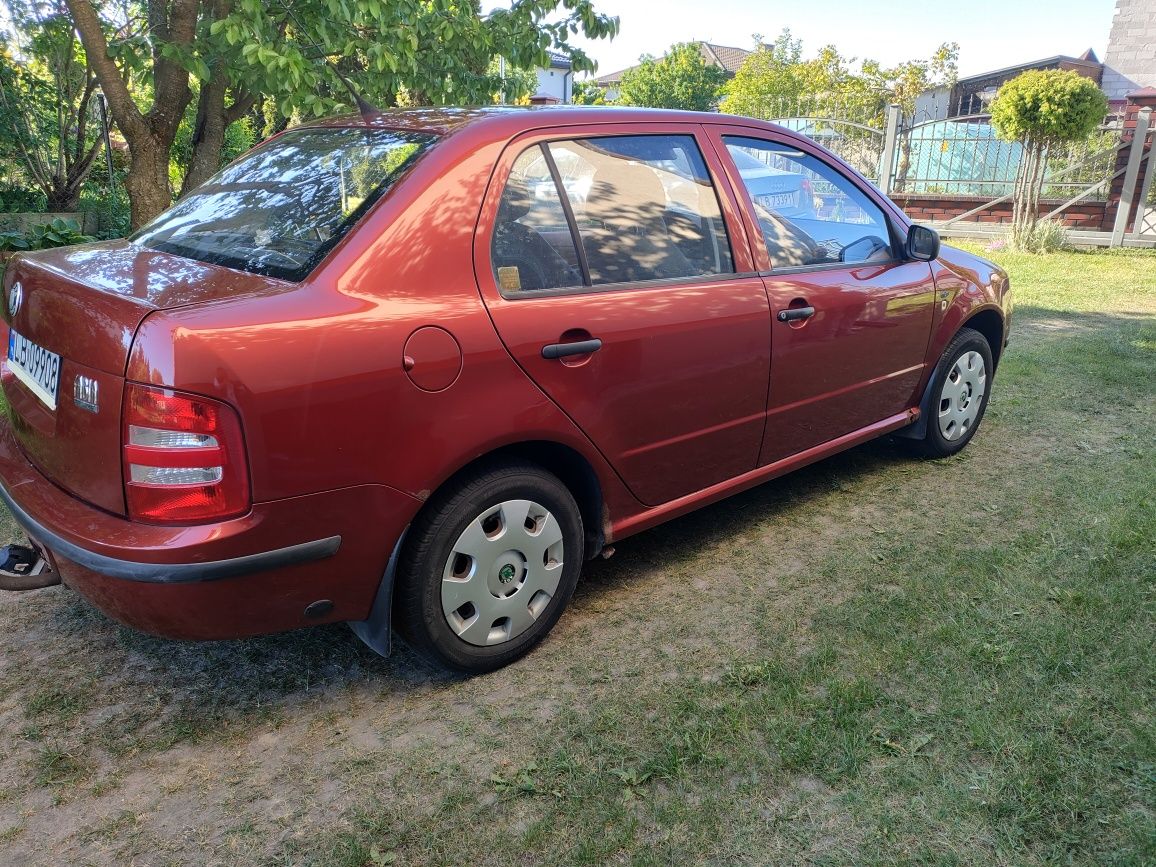 Skoda Fabia sedan