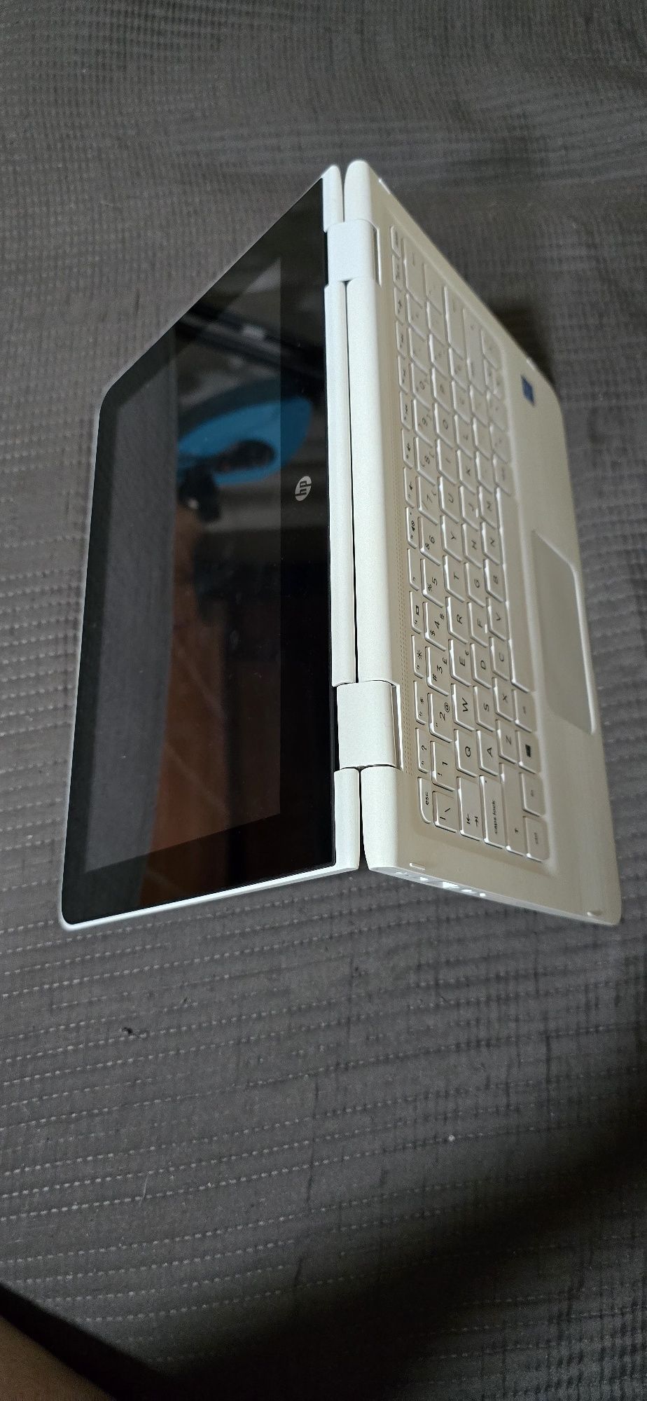 PC HP Branco, com função Tablet