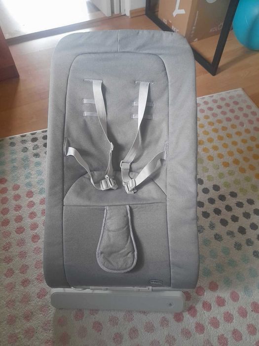 Elektroniczny leżaczek Chicco Rhythm N Sound