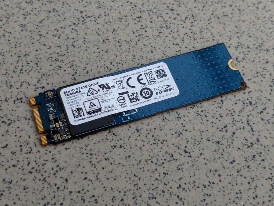 Dysk Toshiba KBG30ZMV256G / SSD M.2 2280 PCIe NVMe / 256GB