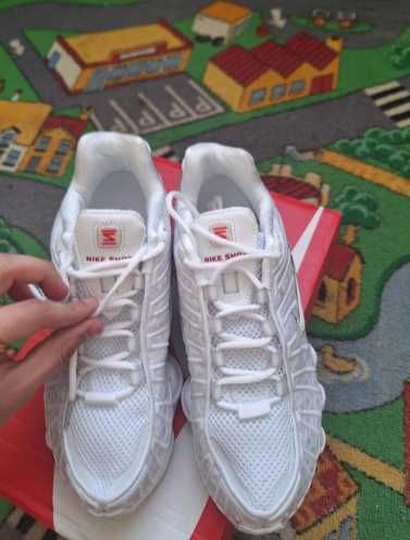 Buty damskie Trampk Nike_Shox_TL_White R.39