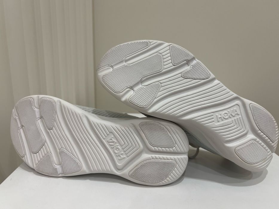 Кросівки Hoka Solimar