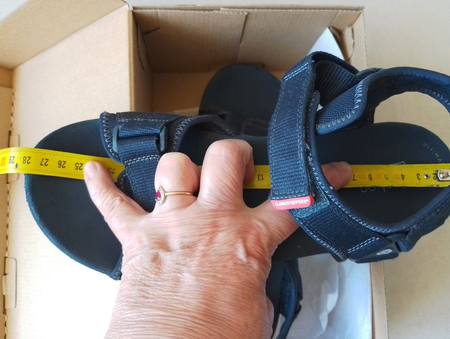 Сандалі чоловічи босоніжки на літо Clarks р.41,5 сині